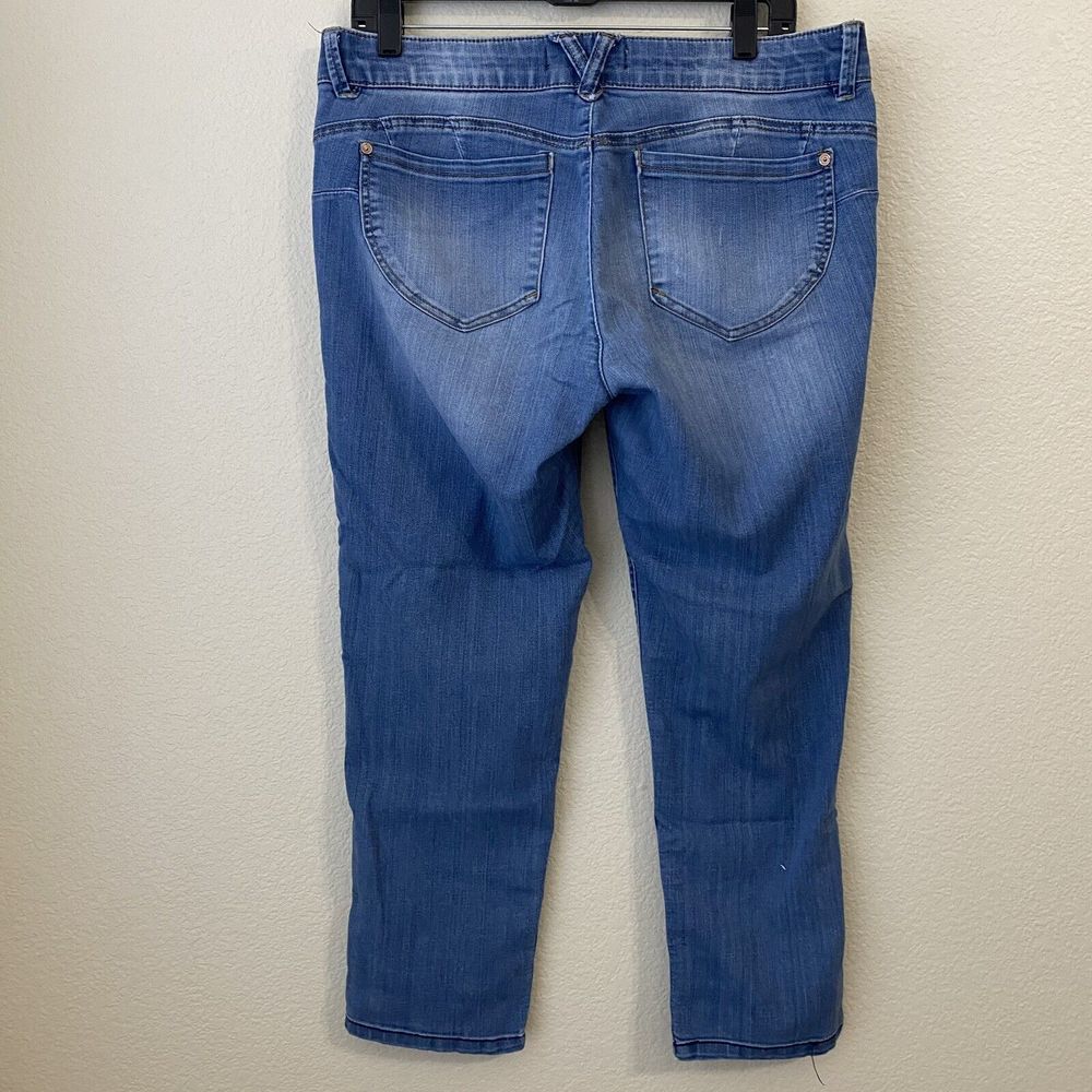 Democracy ab technology Jeans Size 12 Womens Medium Wash Denim - Picture 2 of 10